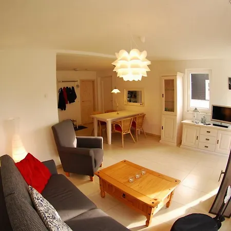 Wellenbrecher Sauna - Whirlpool - Kamin - Wlan - Wii - Bis 6 Personen Apartment