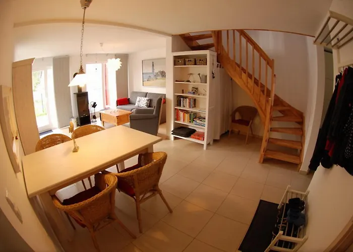 Apartment Wellenbrecher Sauna - Whirlpool - Kamin - Wlan - Wii - Bis 6 Personen Glowe