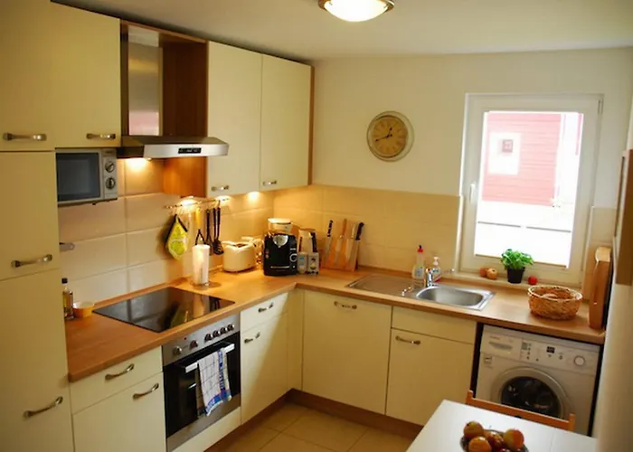 Apartment Wellenbrecher Sauna - Whirlpool - Kamin - Wlan - Wii - Bis 6 Personen Glowe