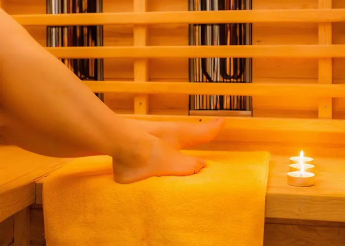 Wellenbrecher Sauna - Whirlpool - Kamin - Wlan - Wii - Bis 6 Personen Glowe